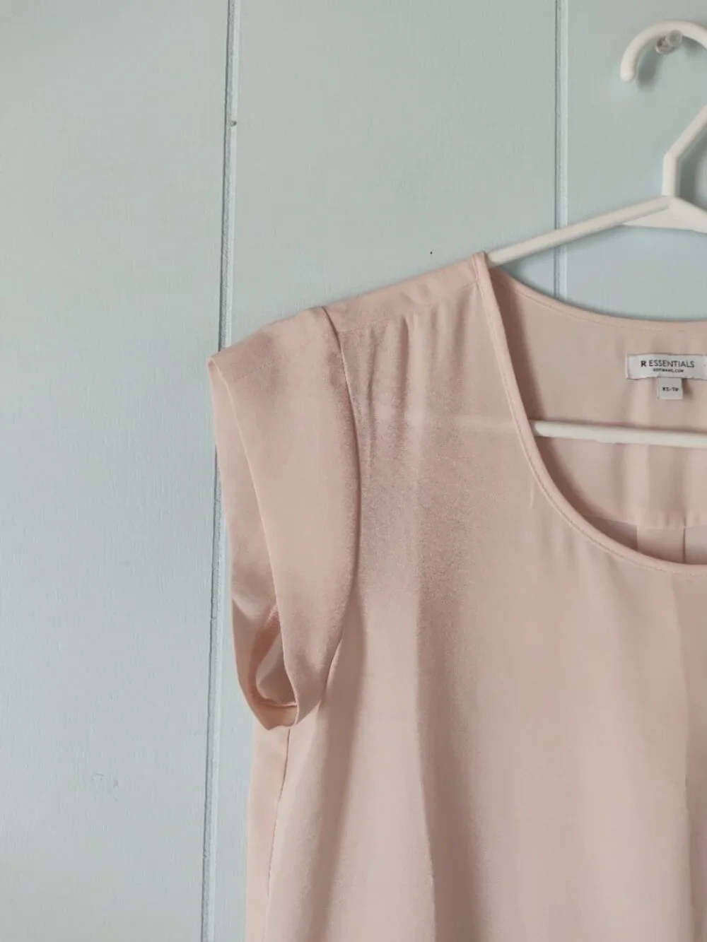 Reitmans Light Pink R Essentials Cap Cleeve Blouse With Pocket - Picture 5 of 8